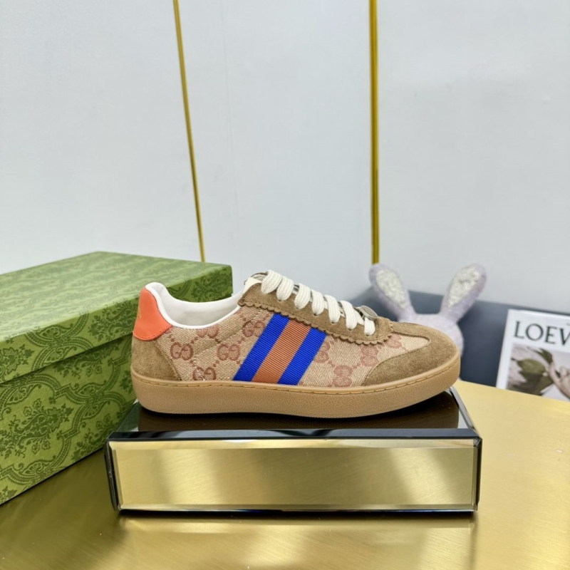 G*u*i casual shoes